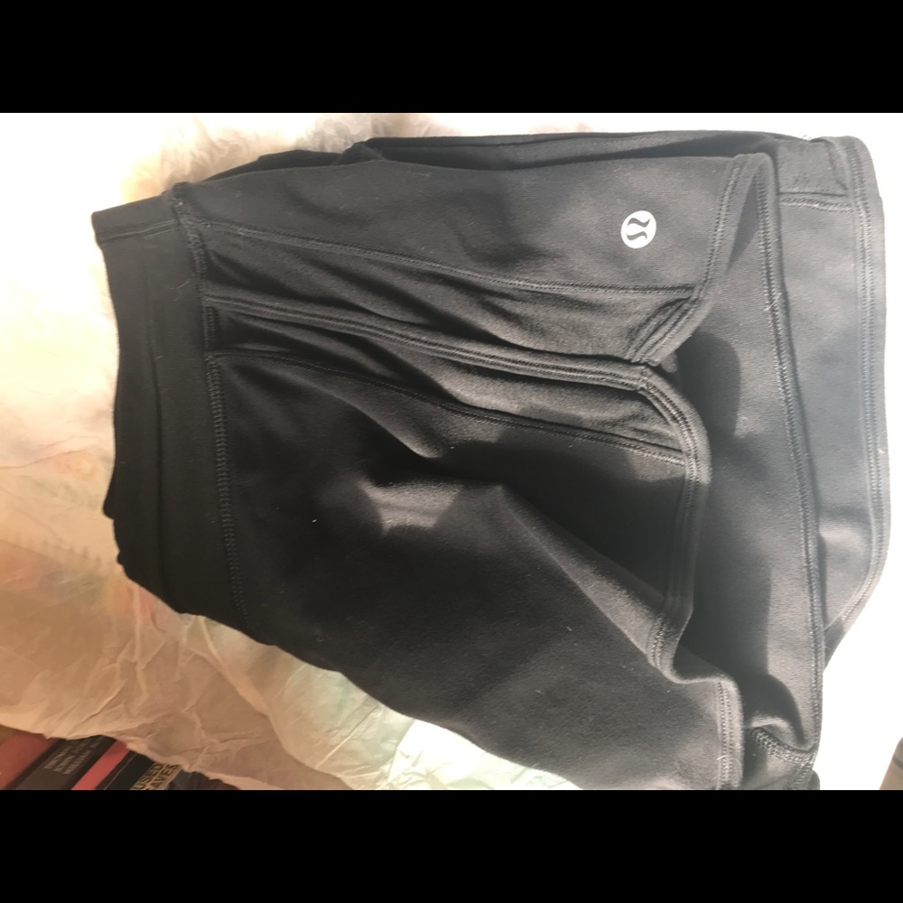 Lululemon shorts size 8